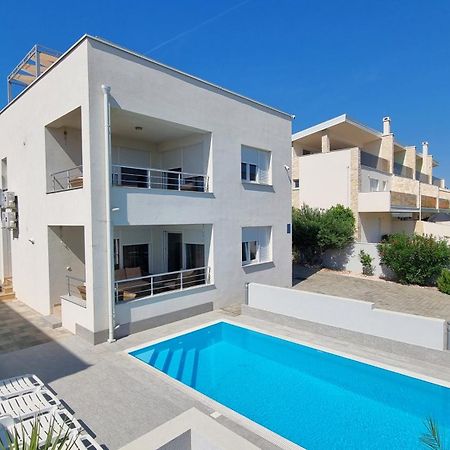 Apartments Le Mare - Pool, Sandstrand, Meerblick, W-Lan, Grill Privlaka  Exteriör bild