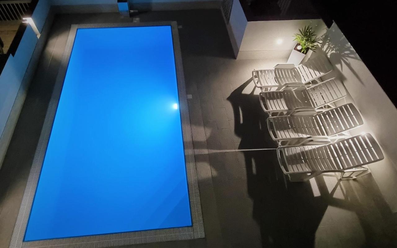 Apartments Le Mare - Pool, Sandstrand, Meerblick, W-Lan, Grill Privlaka  Exteriör bild